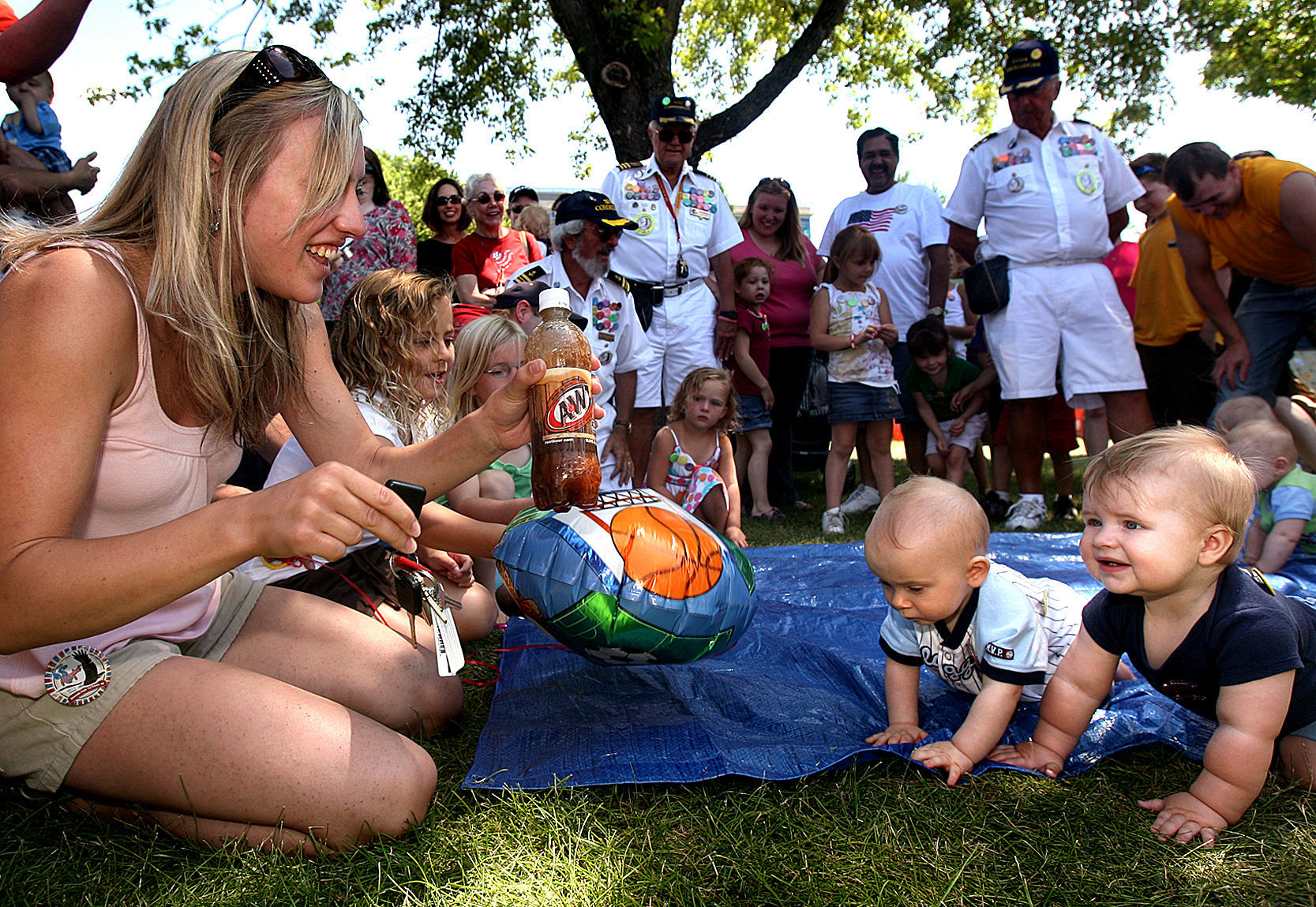 Riverfest 2009: Baby races
